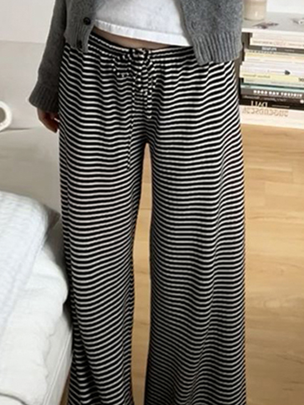 Stripe Print Straight Leg Pants